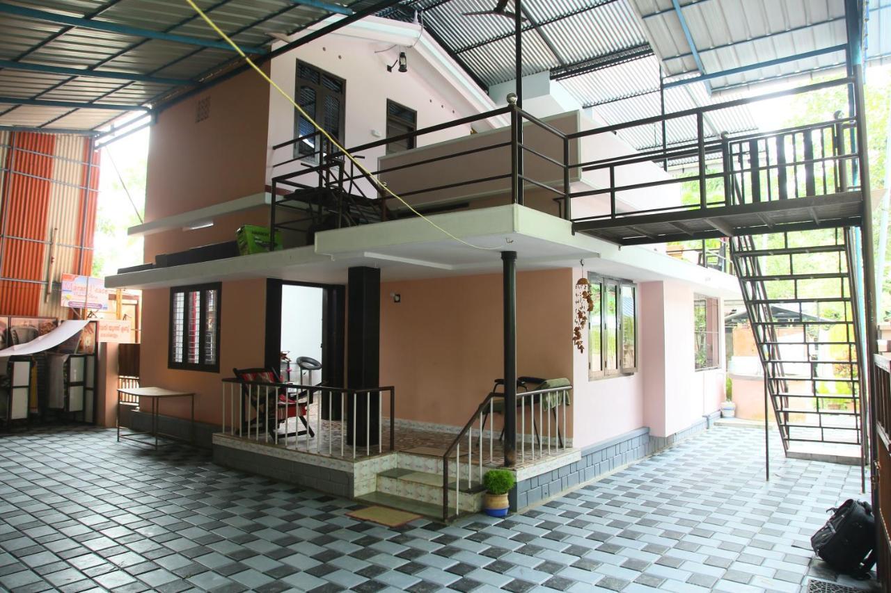 Marari Peace Homestay Mararikulam Zewnętrze zdjęcie